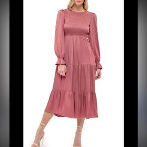 August sky Elegant Long Sleeve Satin Dress in Dusty Pink